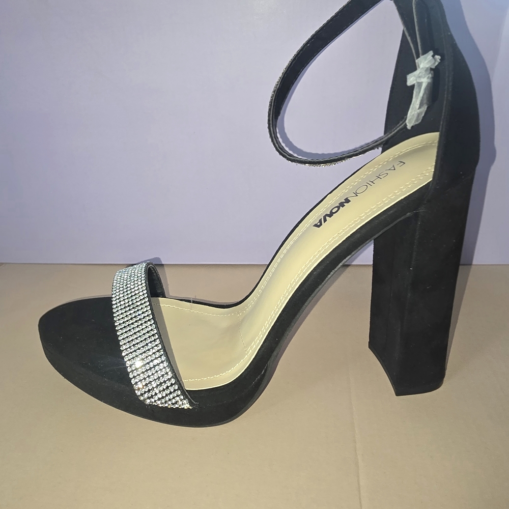 NWT Fashion Nova Black Rhinestone Block Heels - 9 - Prom Wedding Guest Glam